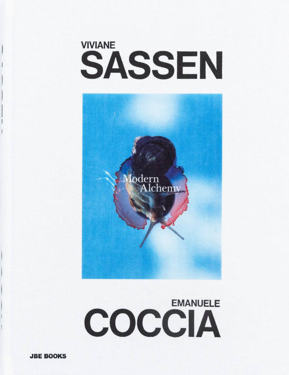 Emanuele Coccia, Viviane Sassen, Modern Alchemy